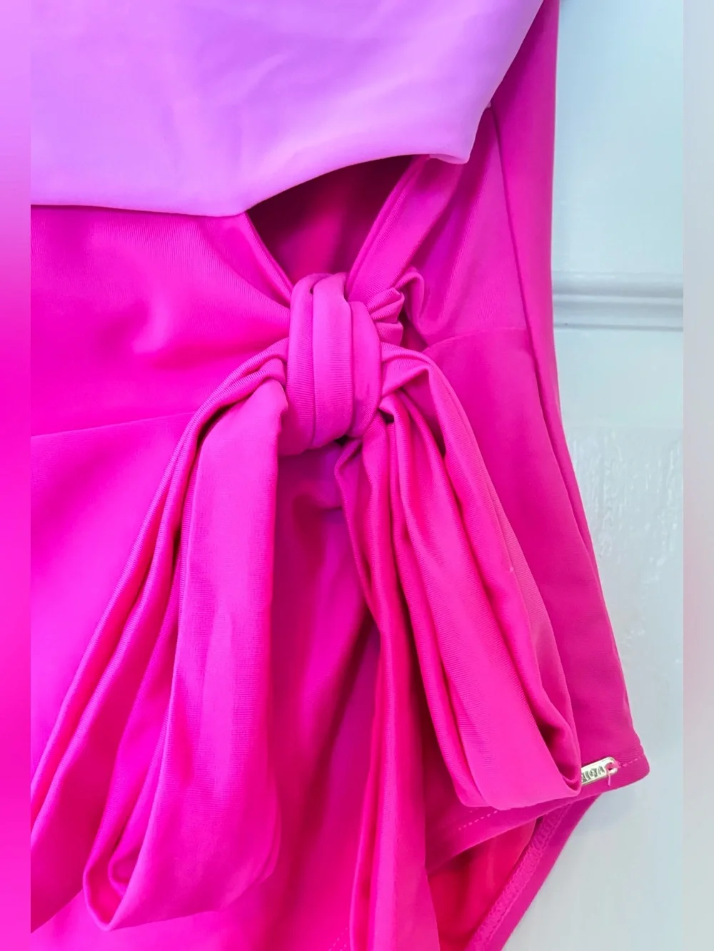 NWT RELLECIGA One Shoulder Colorblock One Piece Swimsuit Pink Large MSRP $120